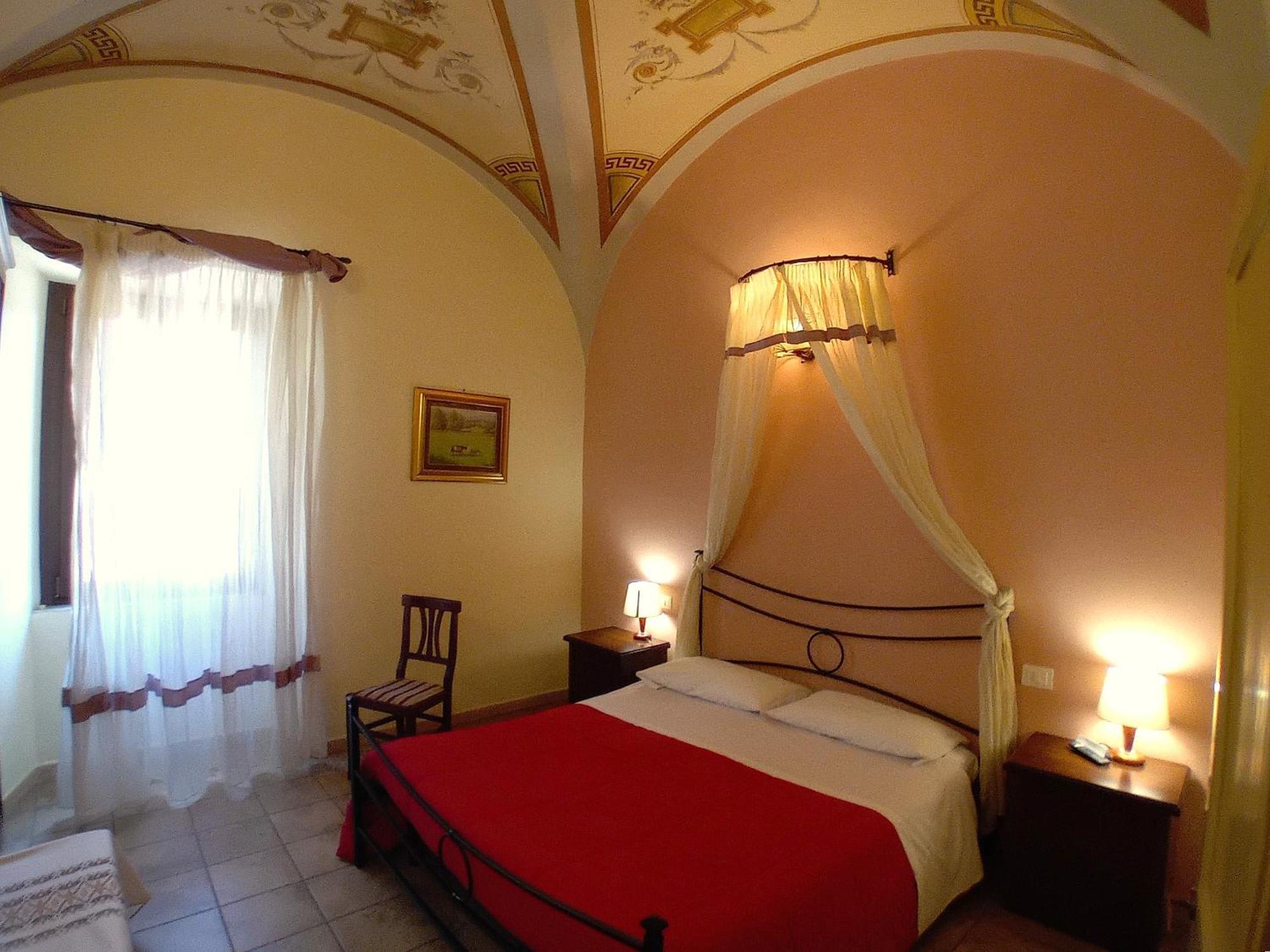 Camere Del Re Tarquinia Εξωτερικό φωτογραφία